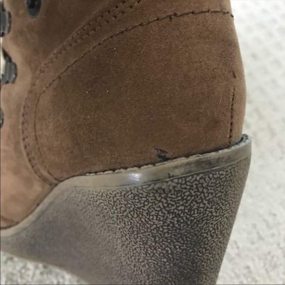 Mossimo fur-lined wedge booties - Picture 4 of 4